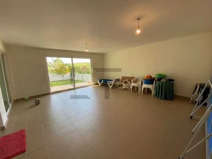 Moradia T4 para Venda em Carvalhal Foto 58