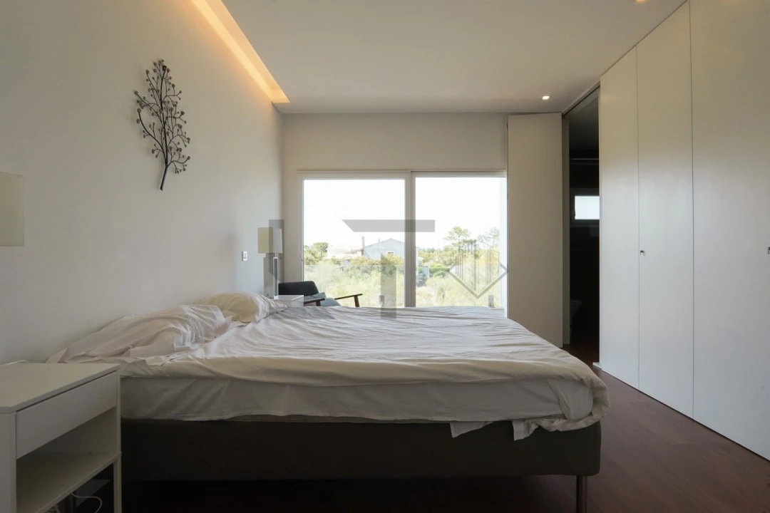 Moradia T4 para Venda em Carvalhal Foto 35