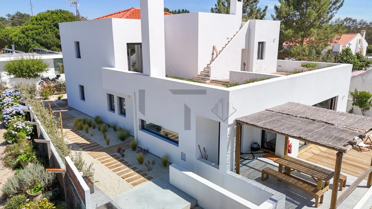 Moradia T4 para Arrendamento em Comporta Foto 12