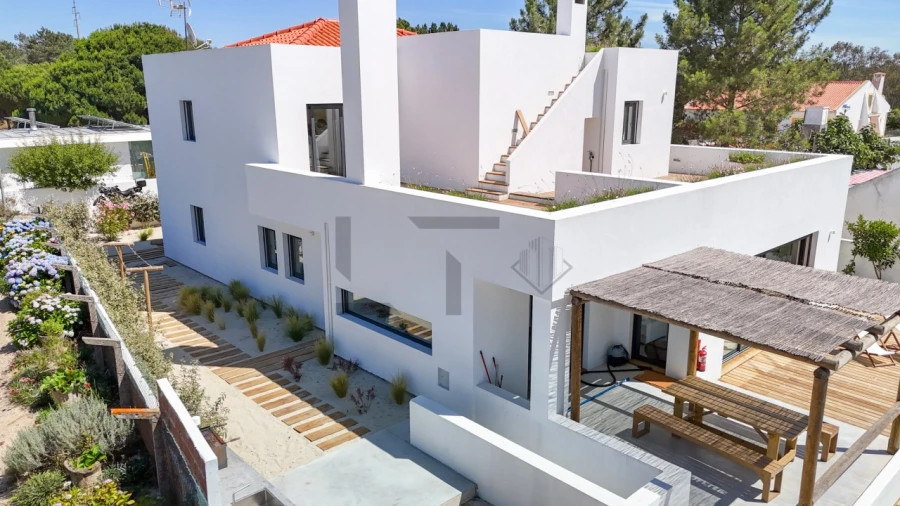 Moradia T4 para Arrendamento em Comporta Foto 12