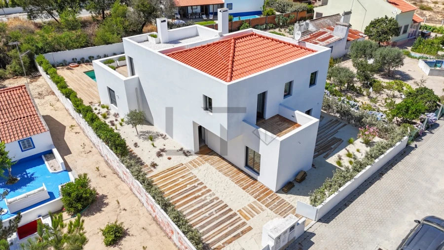 Moradia T4 para Arrendamento em Comporta Foto 18