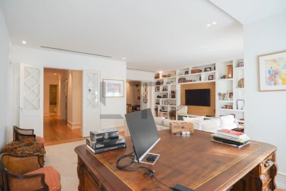Apartamento T3 para Venda em Avenidas Novas