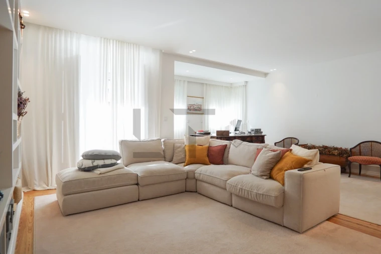 Apartamento T3 para Venda em Avenidas Novas Foto 11