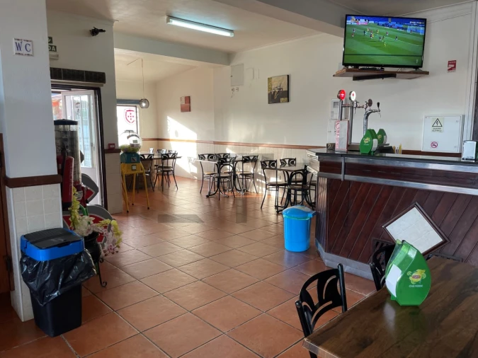 Negócio para Venda em Santa Maria do Castelo e Santiago e Santa Susana Foto 8