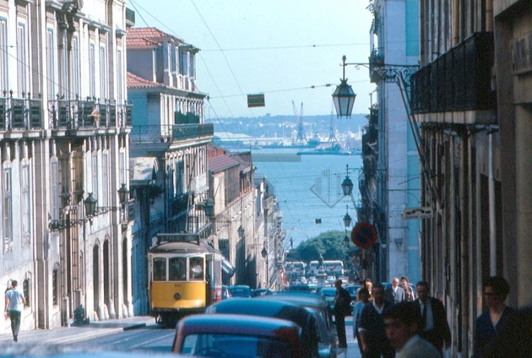 Apartamento T3 para Venda em Misericórdia Foto 12