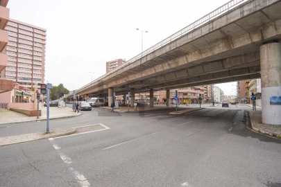 Escritório para Arrendamento em São Domingos de Benfica