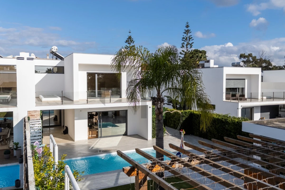 Moradia T3 para Venda em Corroios Foto 5