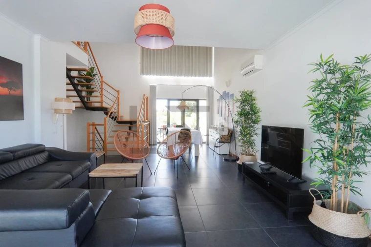 Moradia T4 para Venda em Carvalhal Foto 8