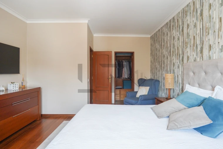 Moradia T5 para Venda em Palmela Foto 54