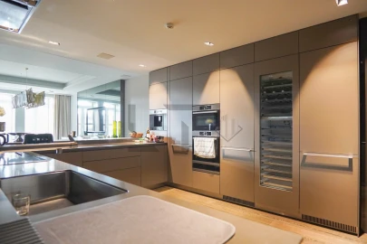 Apartamento T3 para Arrendamento em Santo António