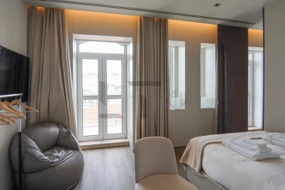 Apartamento T3 para Arrendamento em Santo António