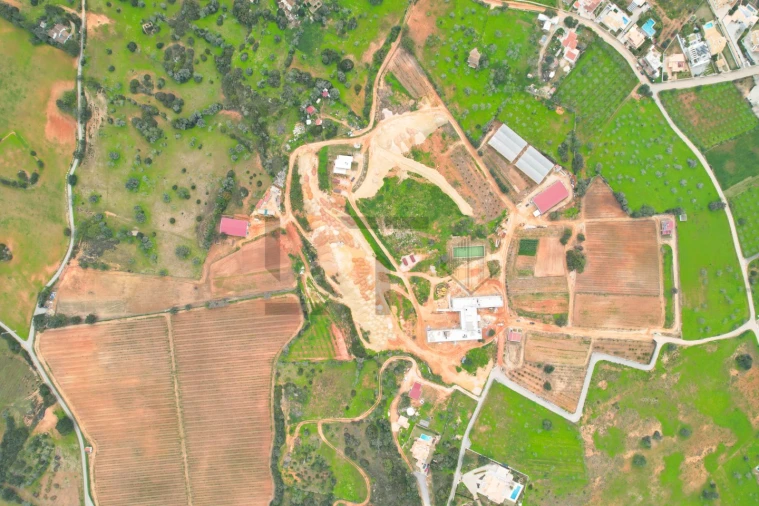 Negócio para Venda em Guia Foto 3