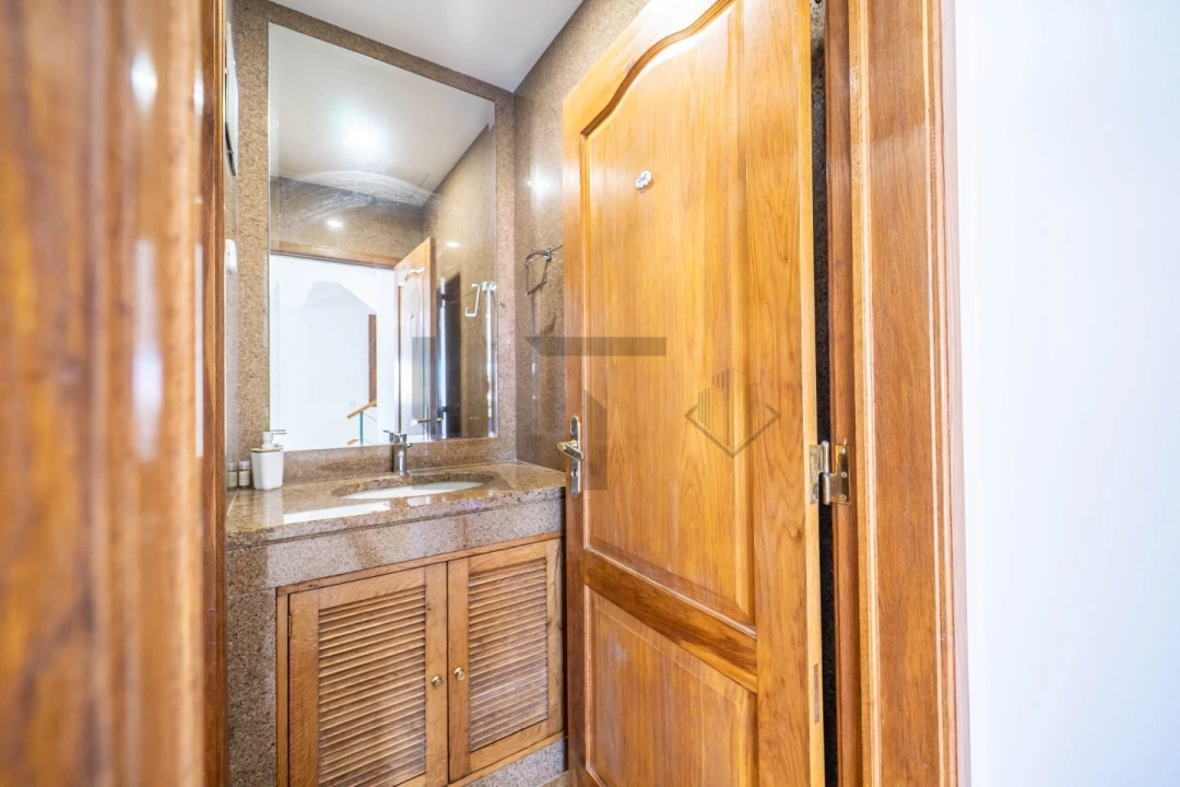 Moradia T6 para Venda em Corroios Foto 33