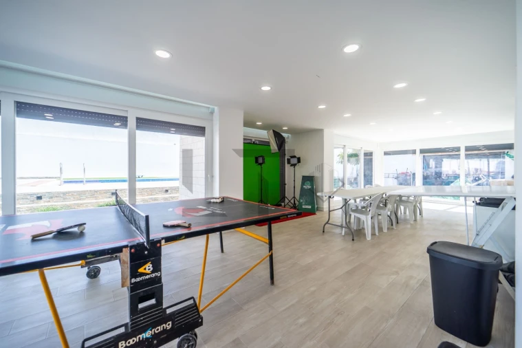 Moradia T6 para Venda em Corroios Foto 40