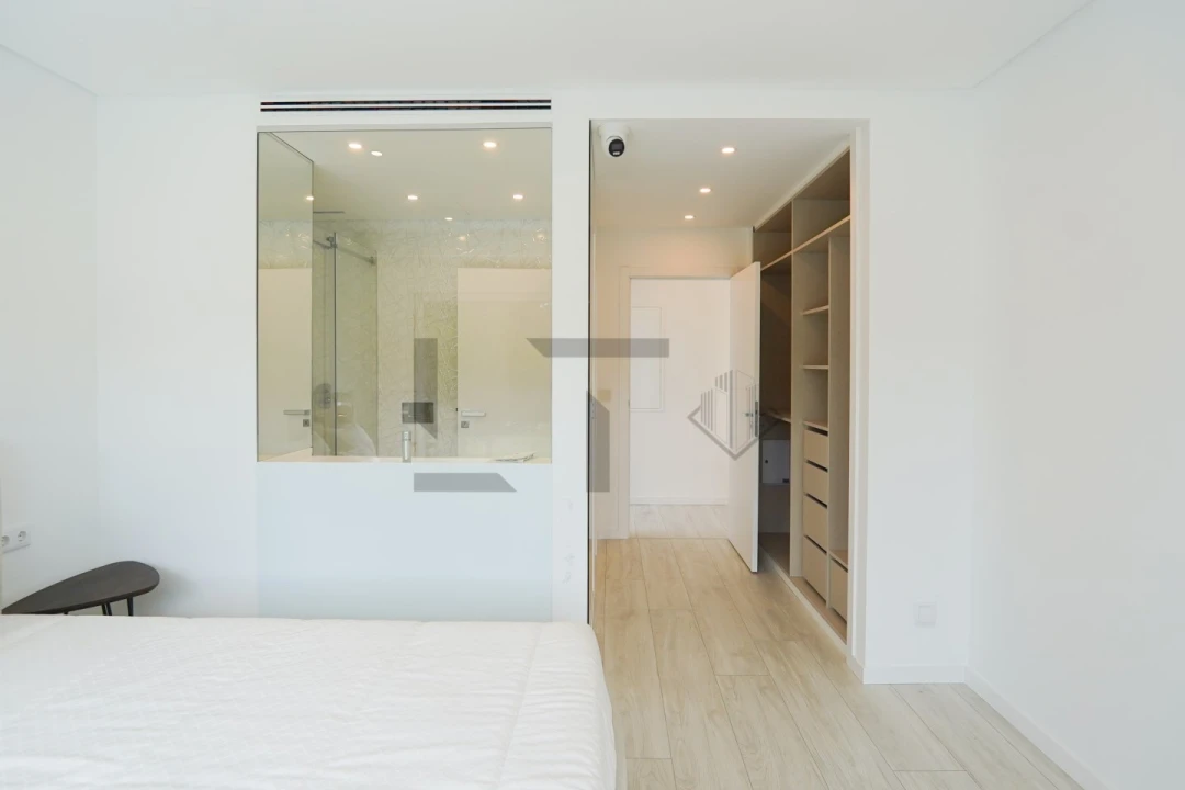 Moradia T4 para Arrendamento em Charneca de Caparica e Sobreda Foto 63