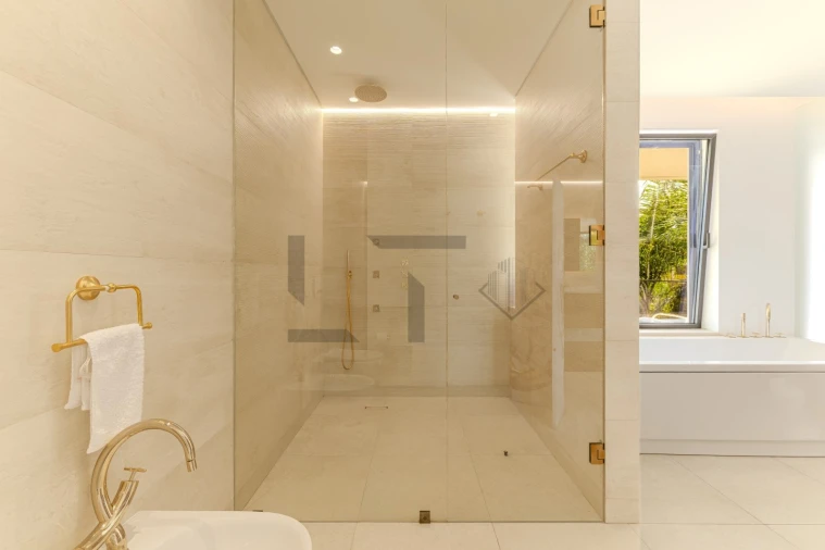 Moradia T7 para Venda em Ribeirão Foto 40