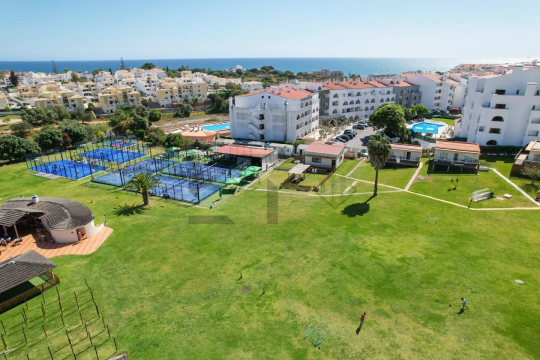 Apartamento T2 para Venda em Albufeira e Olhos de Água Foto 35