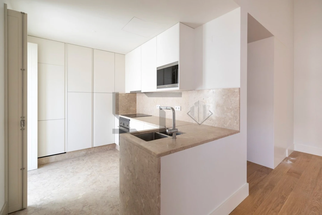 Apartamento T3 para Venda em Santo António Foto 10