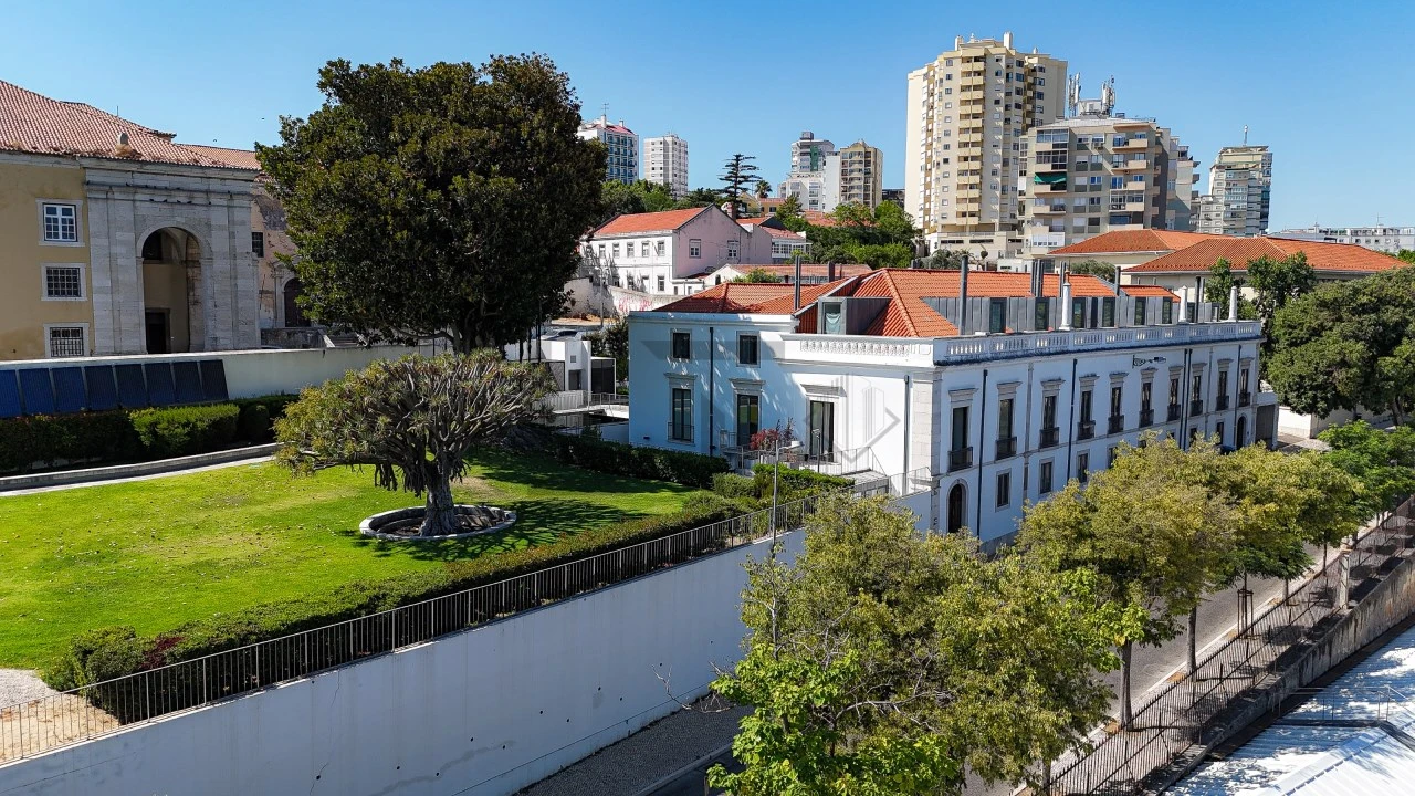 Apartamento T4 para Venda em Penha de França Foto 4