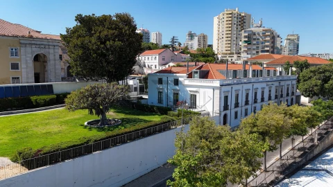 Apartamento T4 para Venda em Penha de França