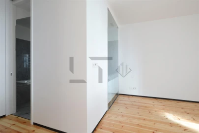 Apartamento T4 para Venda em Penha de França