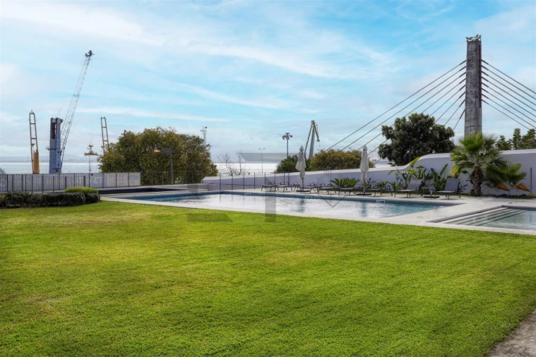 Apartamento T4 para Venda em Penha de França Foto 66