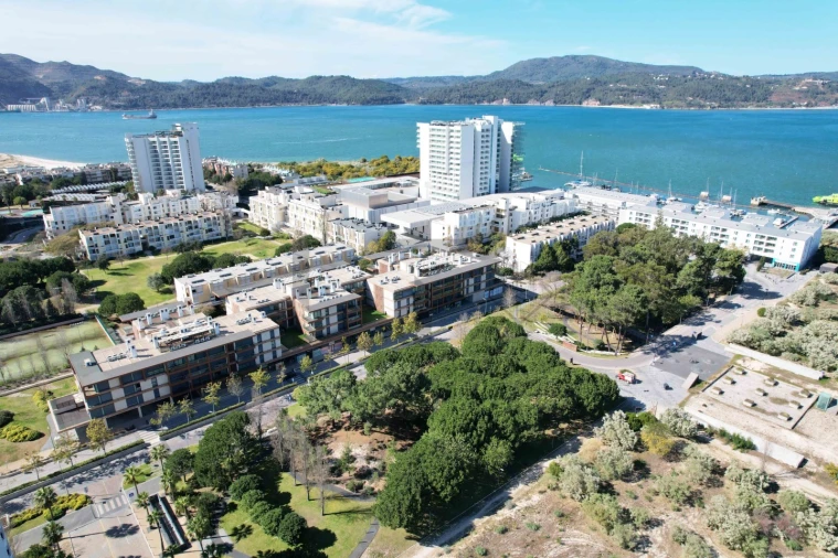 Apartamento T2 para Venda em Carvalhal Foto 29