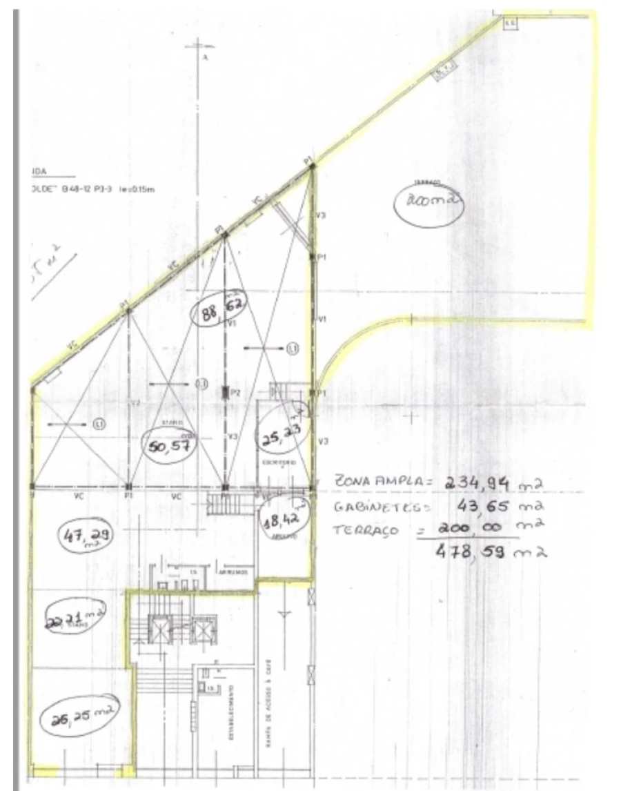 Loja para Venda em Alvalade Planta 1