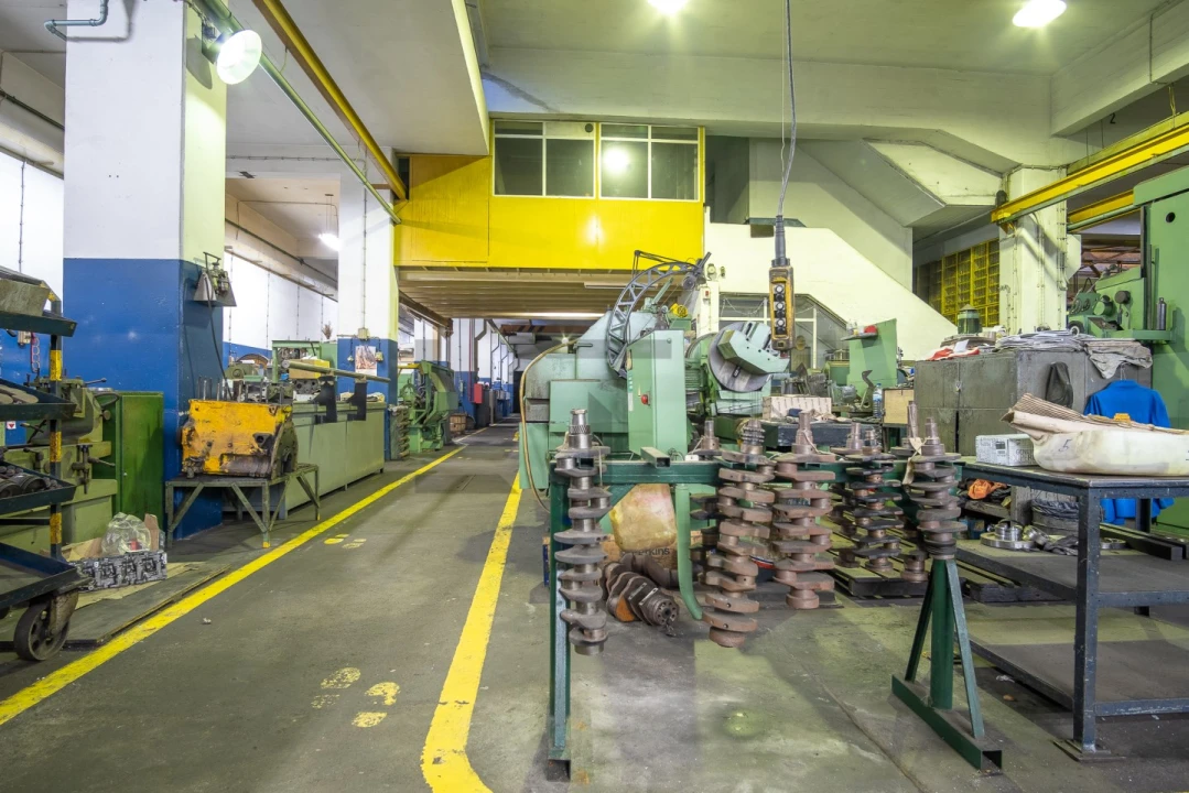 Prédio para Arrendamento em Sacavém e Prior Velho Foto 43