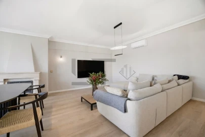 Apartamento T3 para Venda em São Vicente