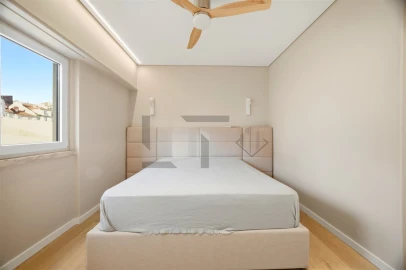 Apartamento T3 para Venda em São Vicente