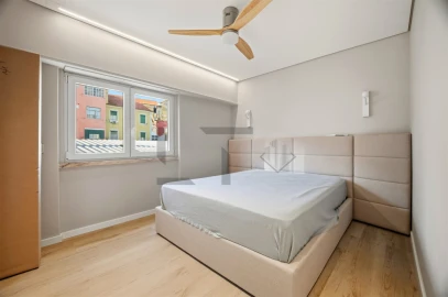 Apartamento T3 para Venda em São Vicente