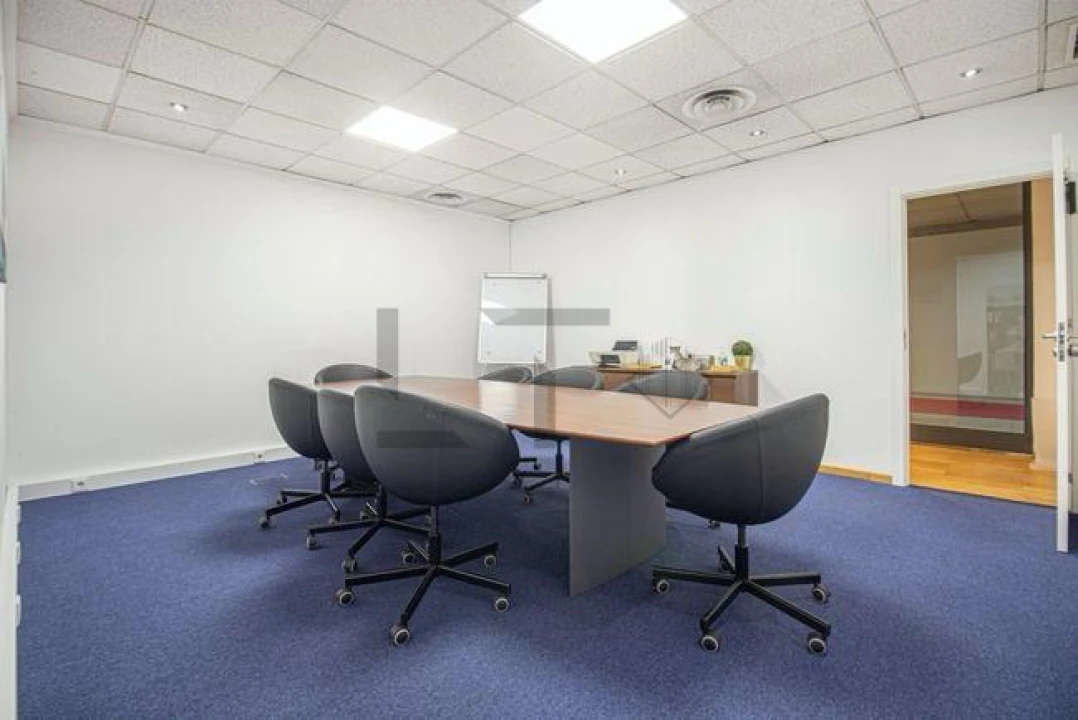 Loja para Arrendamento em Oeiras e São Julião da Barra, Paço de Arcos e Caxias Foto 4