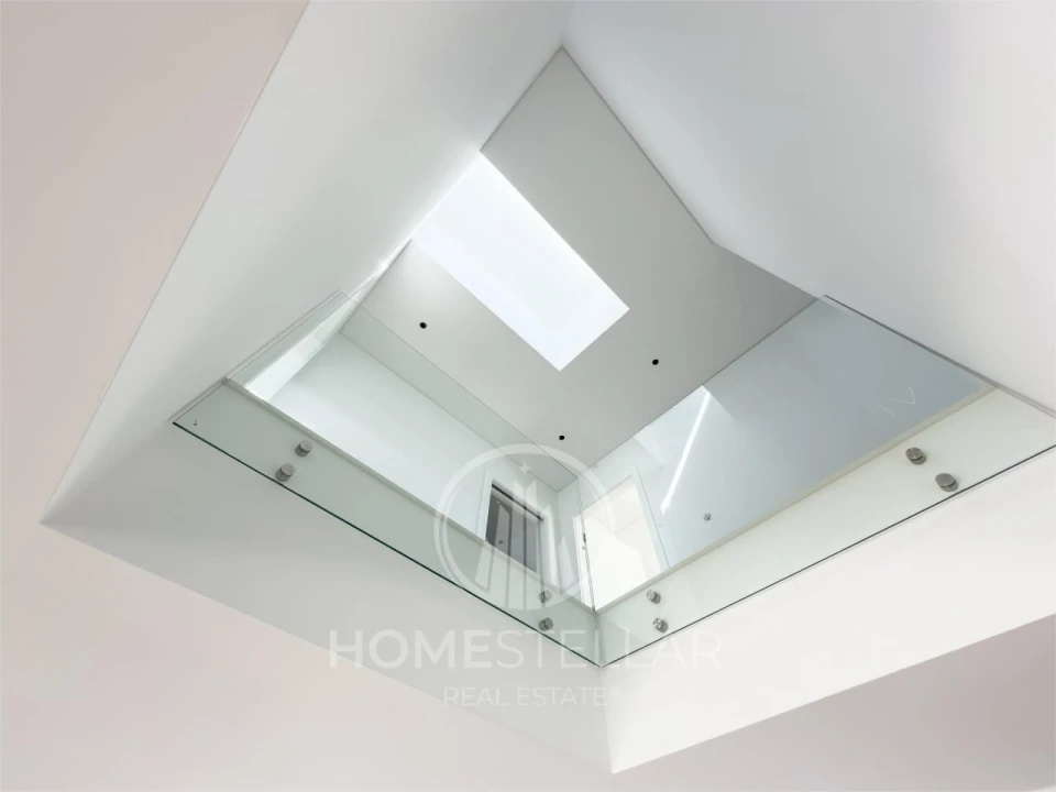 Moradia T4 para Venda em Fernao Ferro Foto 11