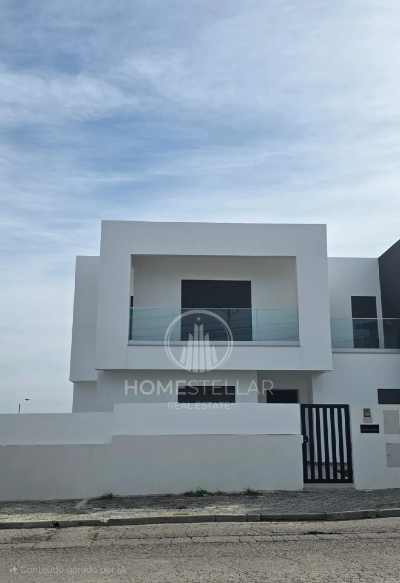 Moradia T4 para Venda em Fernao Ferro Foto 45