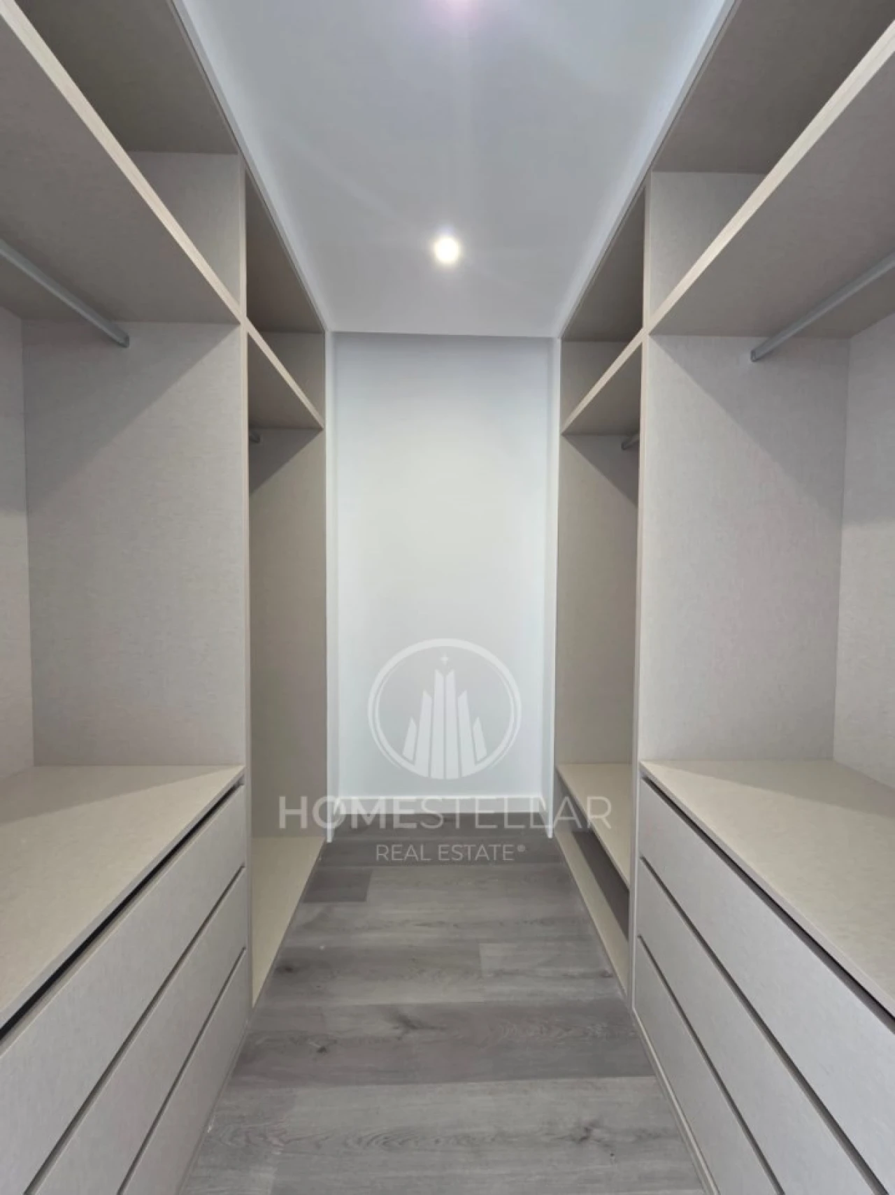 Moradia T4 para Venda em Fernao Ferro Foto 16