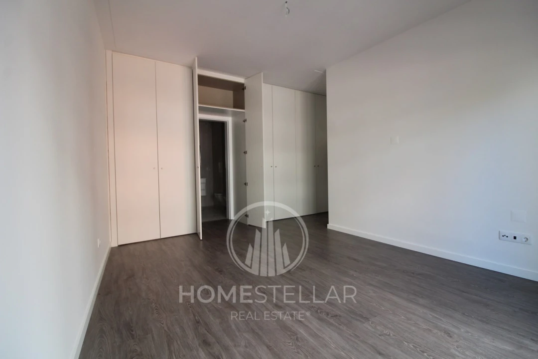 Apartamento T3 para Venda em Corroios Foto 12