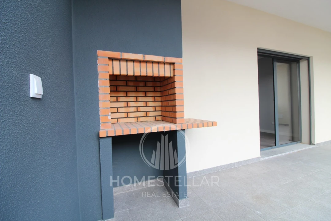 Apartamento T3 para Venda em Corroios Foto 19