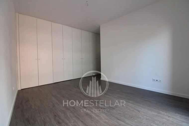 Apartamento T3 para Venda em Corroios Foto 10