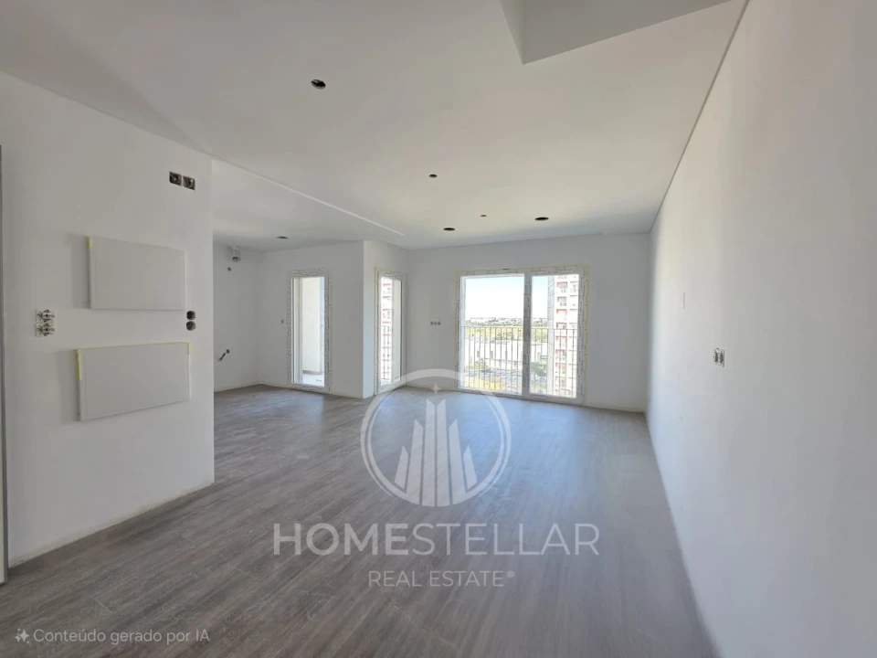 Apartamento T2 para Venda em Corroios Foto 5