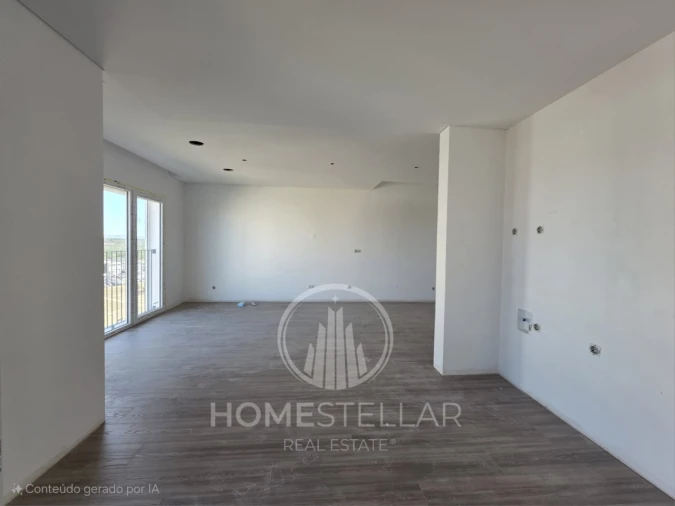 Apartamento T2 para Venda em Corroios Foto 4