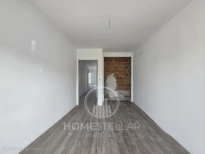 Apartamento T2 para Venda em Corroios Foto 9