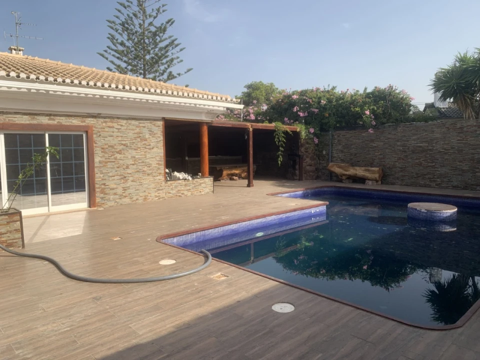 Moradia T6 para Venda em Cascais e Estoril Foto 30