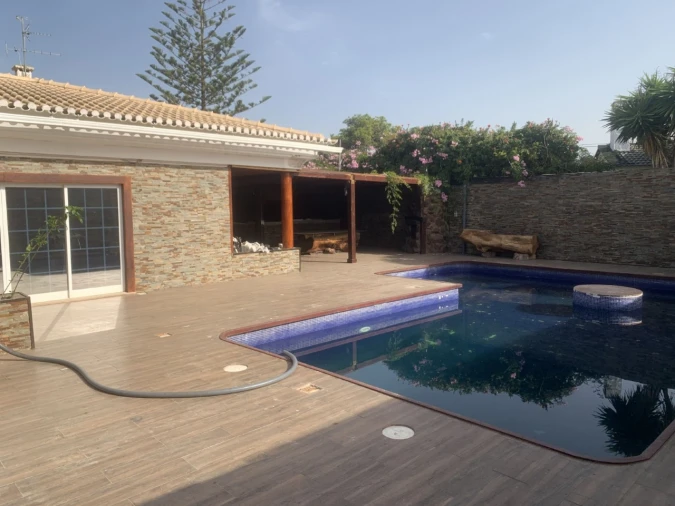 Moradia T6 para Venda em Cascais e Estoril Foto 30