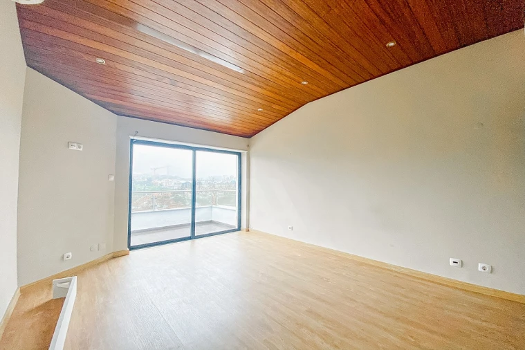 Apartamento T4 para Venda em Cascais e Estoril Foto 18