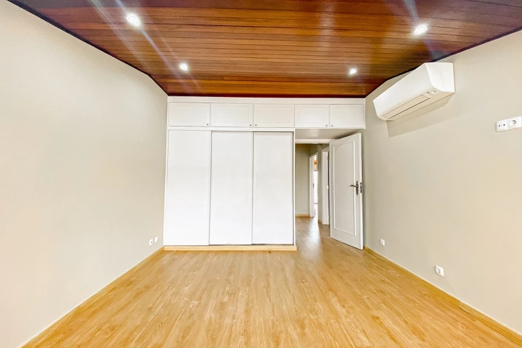 Apartamento T4 para Venda em Cascais e Estoril Foto 24