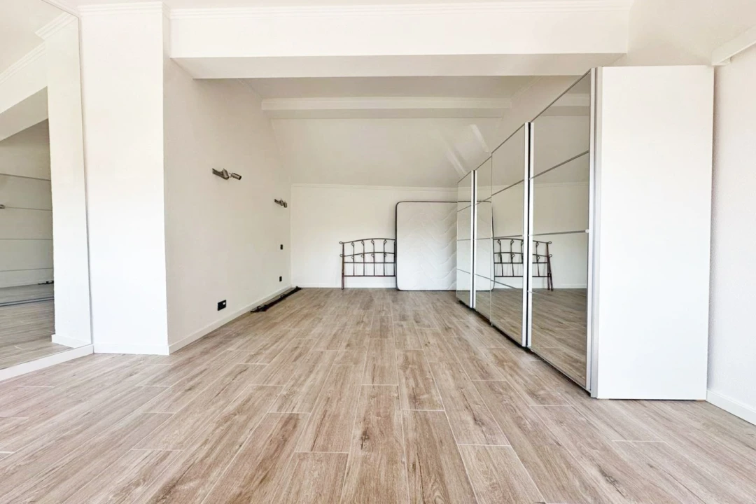 Moradia T3 para Arrendamento em Alcabideche Foto 31