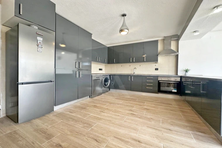 Moradia T3 para Arrendamento em Alcabideche Foto 11