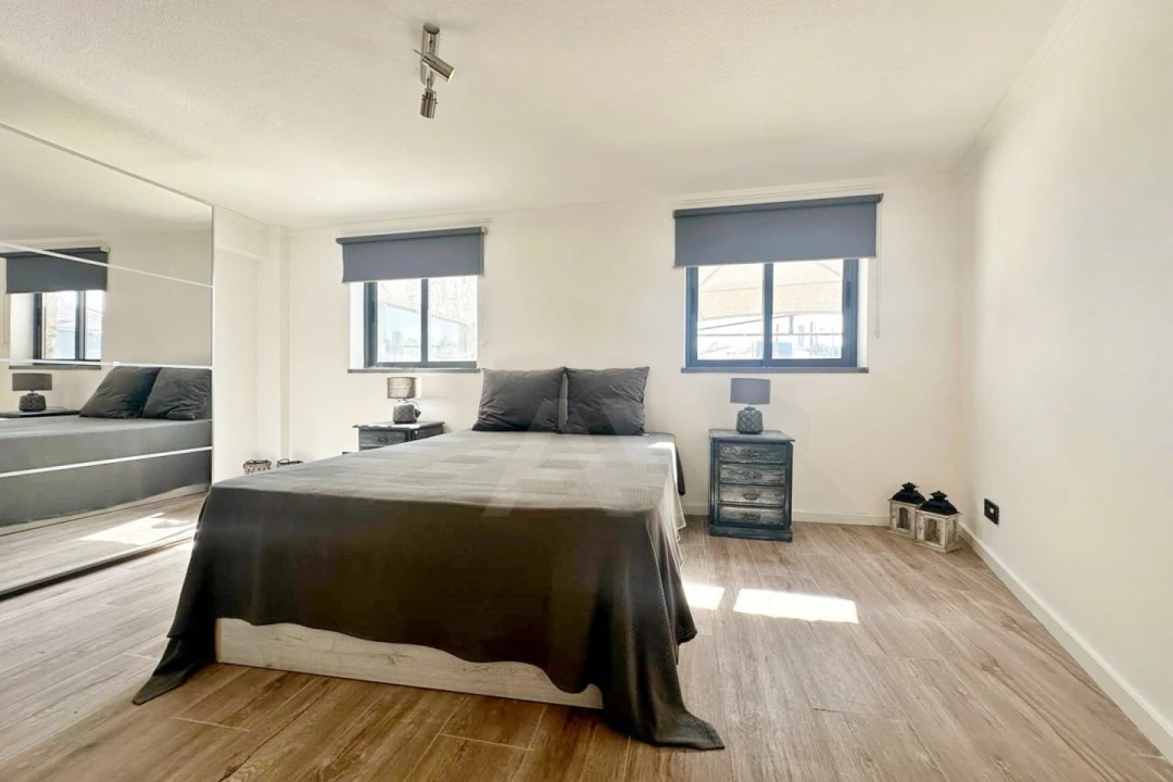 Moradia T3 para Venda em Alcabideche Foto 11