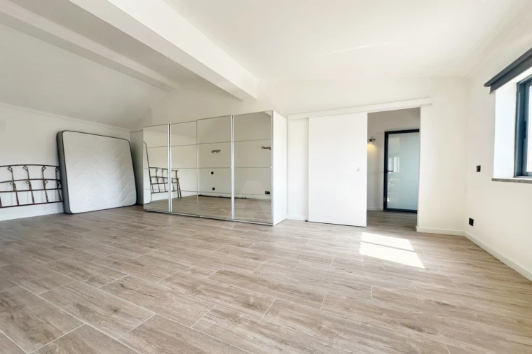 Moradia T3 para Venda em Alcabideche Foto 24